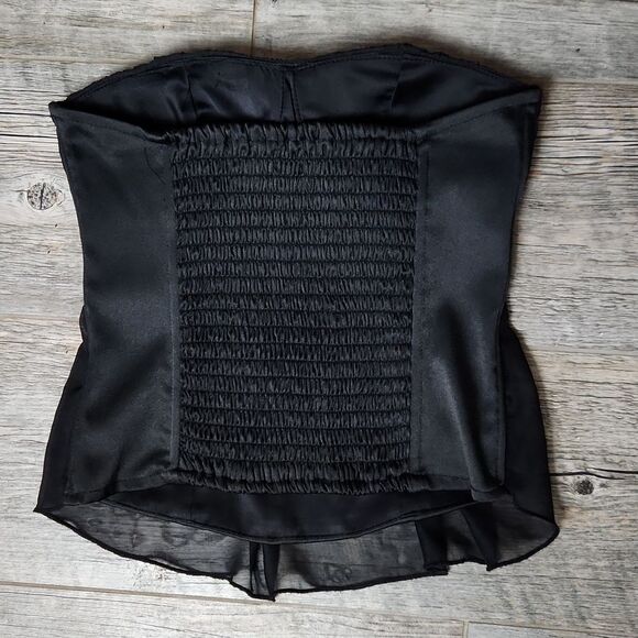 Wet Seal Strapless Mesh Overlay Top - Picture 2 of 4